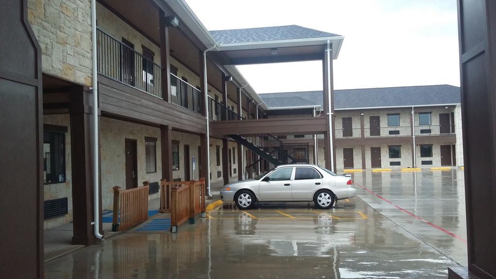Lux Inn And Suites Three Rivers Kültér fotó