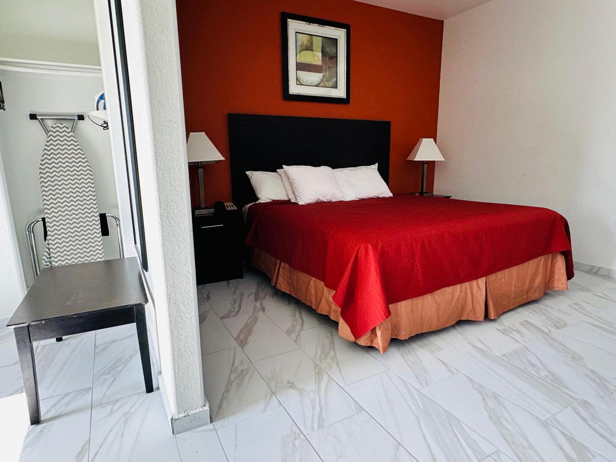 Lux Inn And Suites Three Rivers Kültér fotó