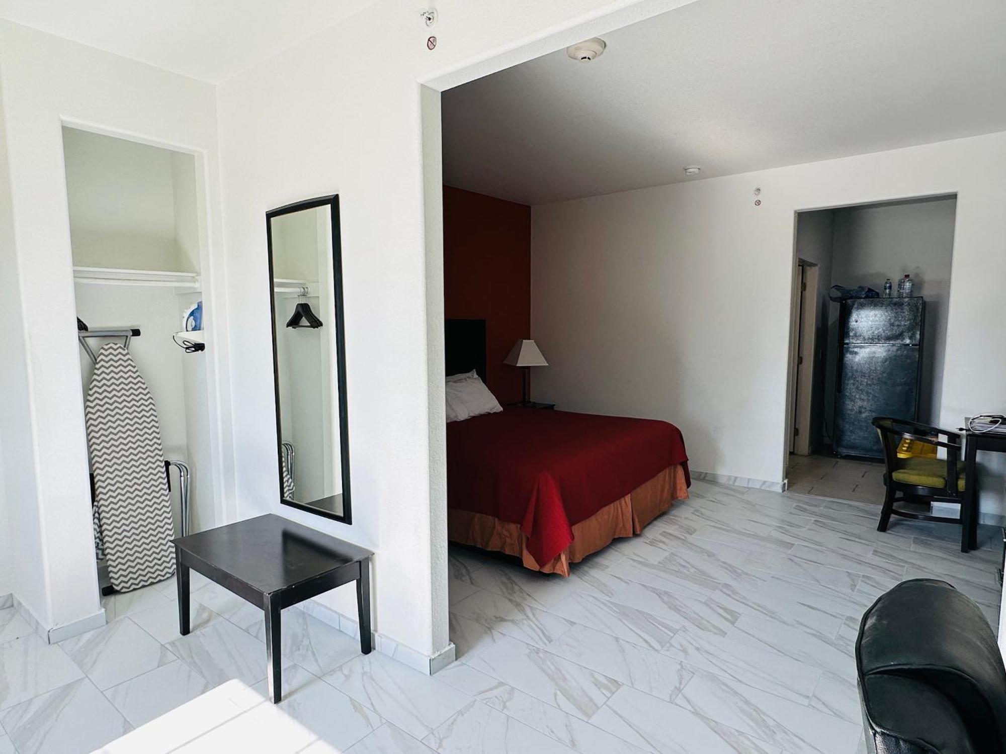 Lux Inn And Suites Three Rivers Kültér fotó