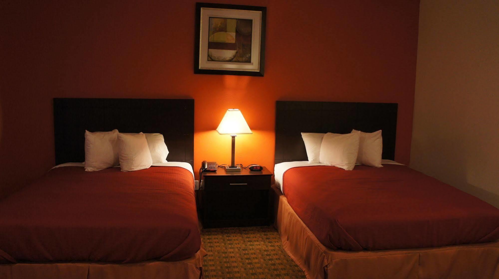 Lux Inn And Suites Three Rivers Kültér fotó