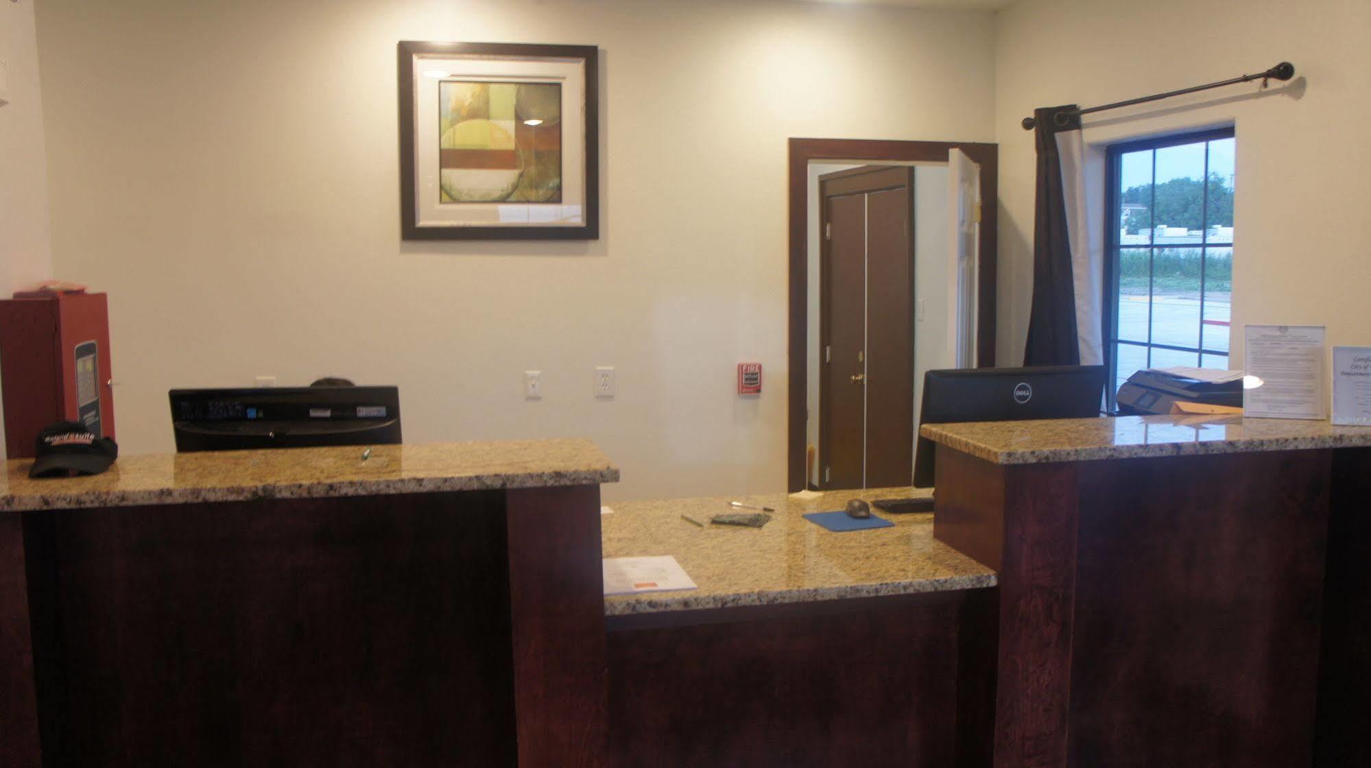 Lux Inn And Suites Three Rivers Kültér fotó