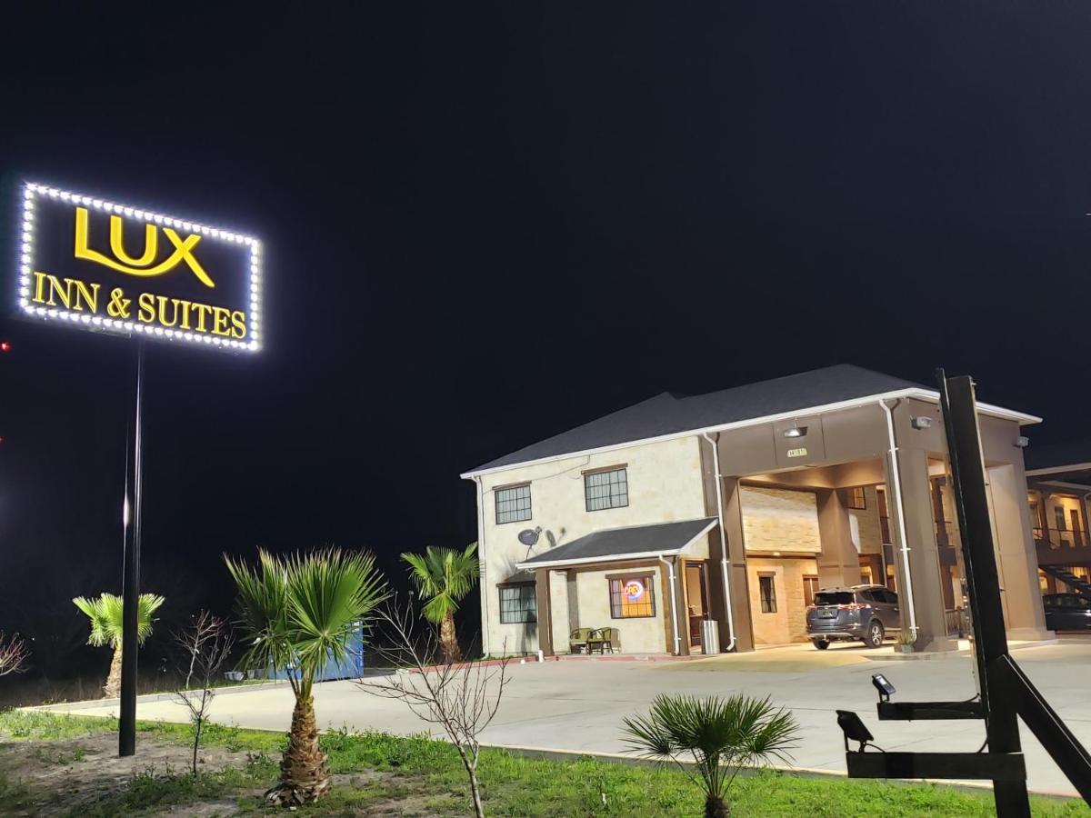 Lux Inn And Suites Three Rivers Kültér fotó